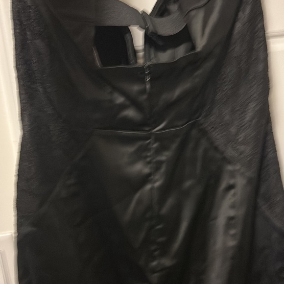 Black Sweetheart Neckline Dress in Satin Size L NWT - Picture 6 of 8